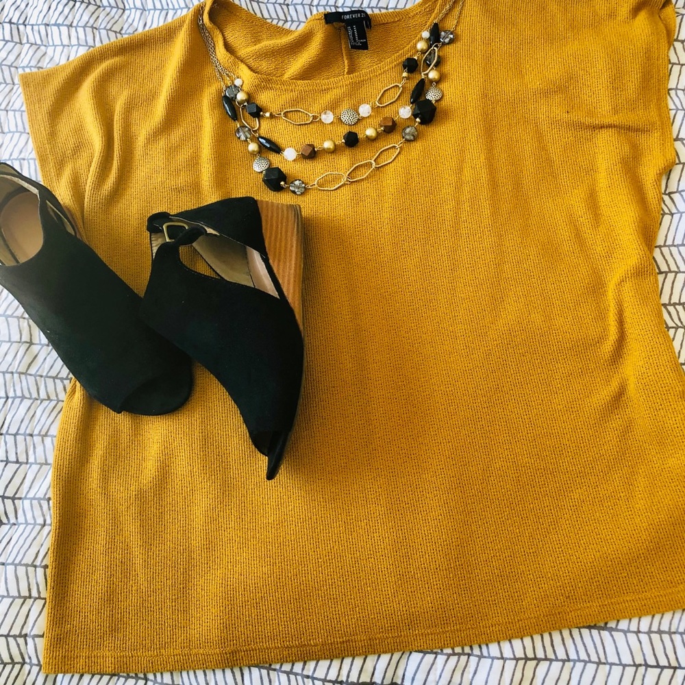Flowy Spring Burnt Yellow Top!